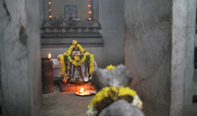 ancient siva temple deepam